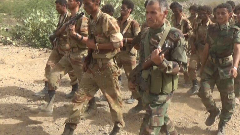 شاهد بالصور...قوات عسكرية مرعبة تتوجه إلى الساحل الغربي