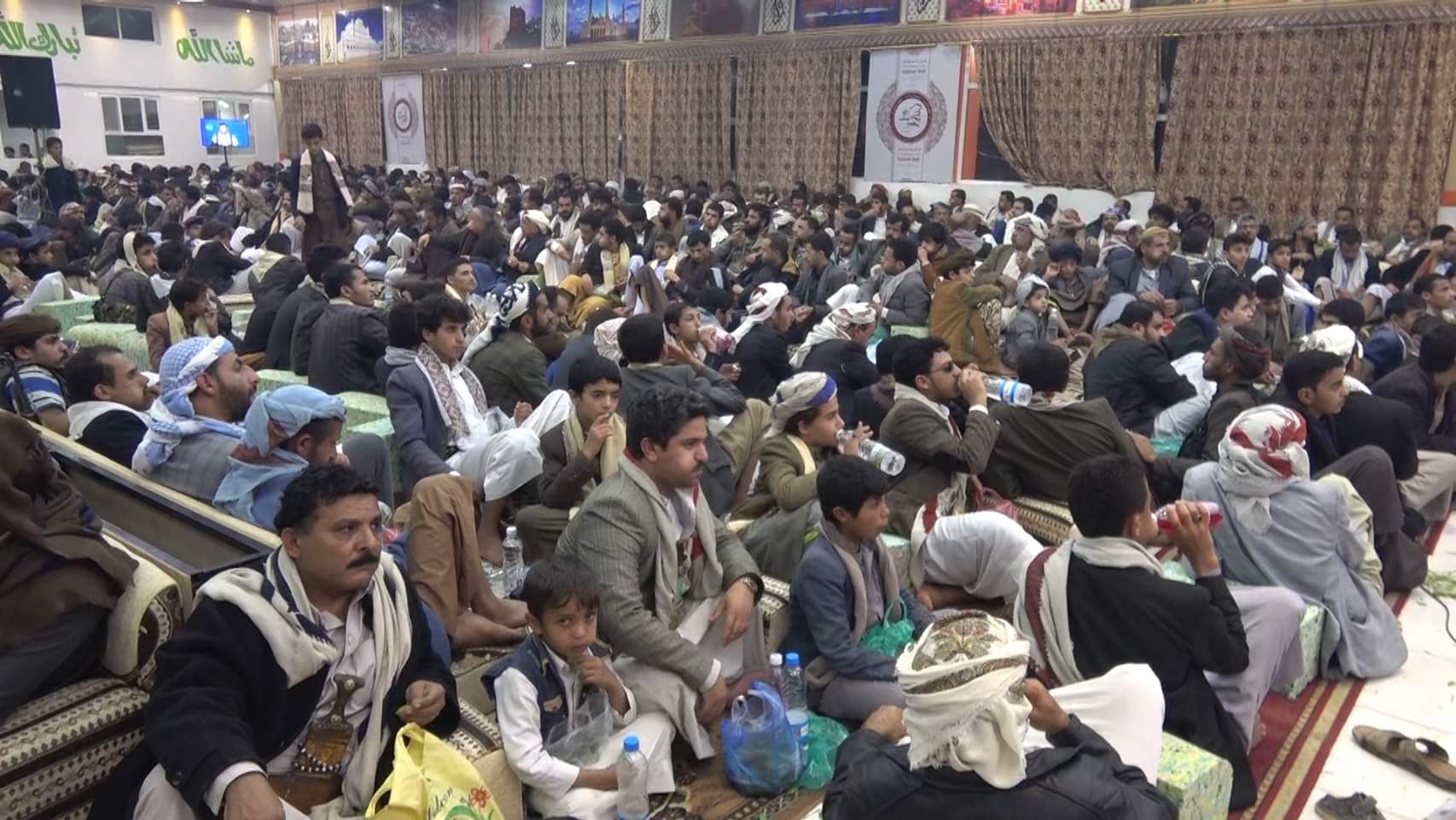 ( بالصور)  أبناء عمران يؤكدون استمرارهم في الثبات والصمود  في الذكرى السنوية لاستشهاد امير المؤمنيين علي علية السلام