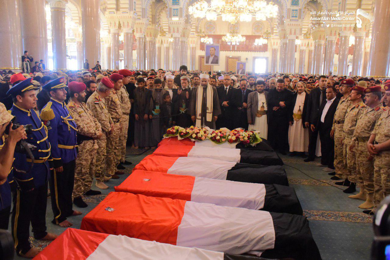 اليمن يودّع الرئيس الشهيد صالح الصماد 