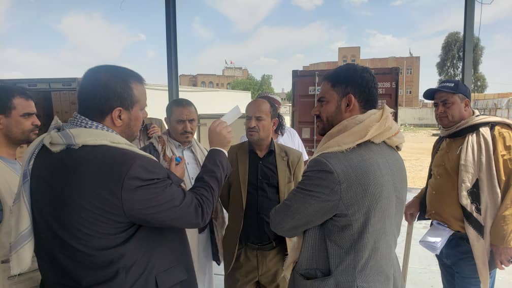 مدير عام المواصفات والمقاييس يزور فرع الهيئة بمحافظة ذمار والمركز الرقابي فيها ويحث على تسهيل إجراءات التجار والمستوردين وفق اشتراطات المواصفات القياسية المعتمدة