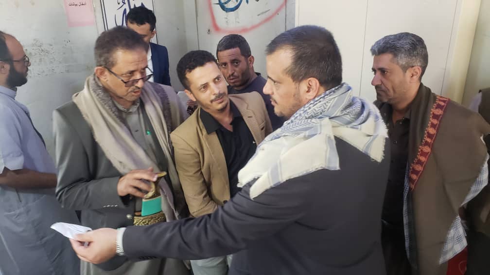 مدير عام الهيئة اليمنية للمواصفات والمقاييس يتفقد مركز عفار الجمركي ويؤكد على تعزيز العمل المشترك