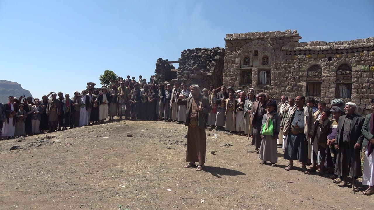 صلح قبلي ينهي قضية حادث مروري بين قبيلتي آنس ووادعة بمحافظتي ذمار وعمران
