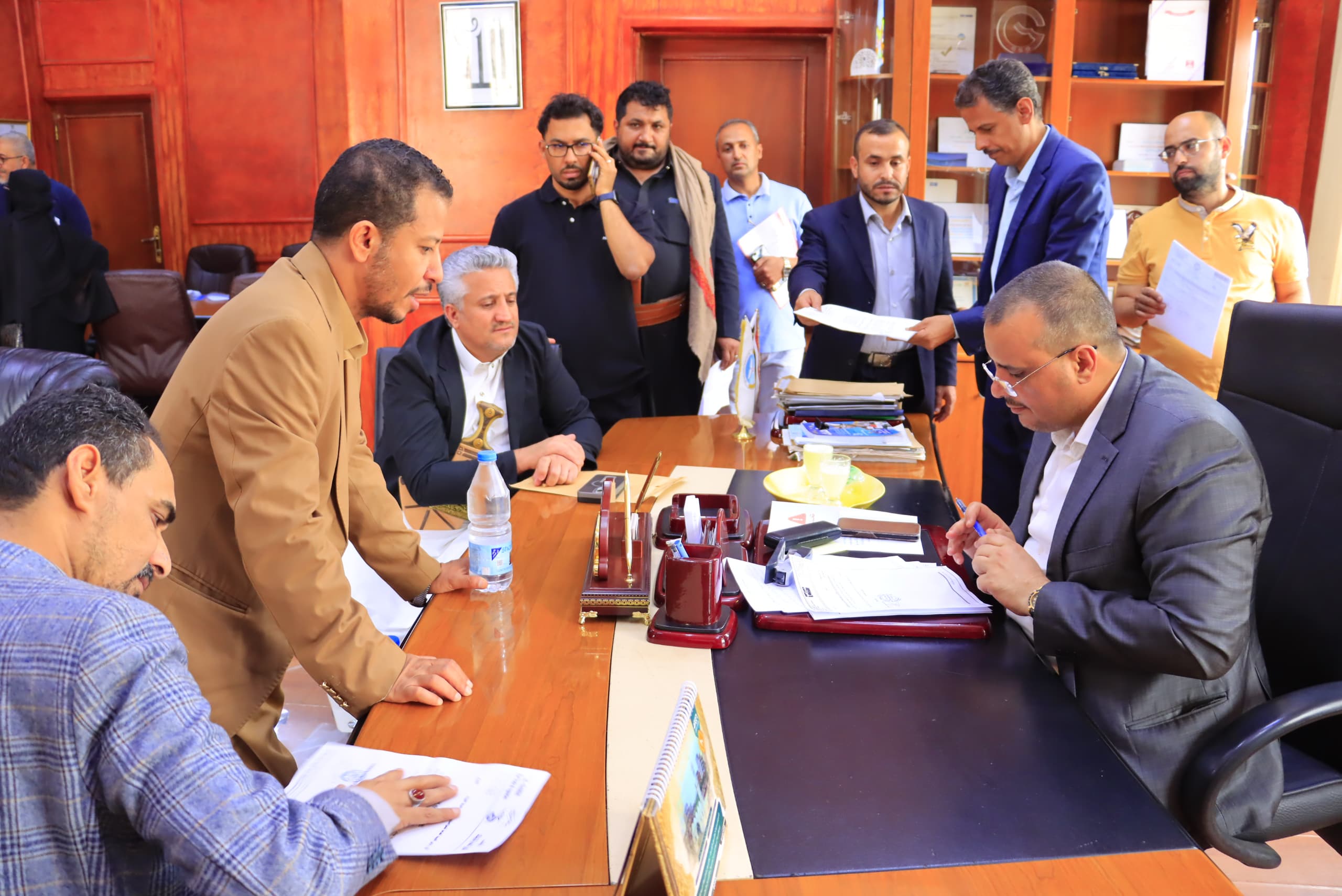 المدير العام لهيئة المواصفات والمقاييس يلتقي المواطنين في اليوم المفتوح ويحث التجار على التسجيل في البوابة الالكترونية 