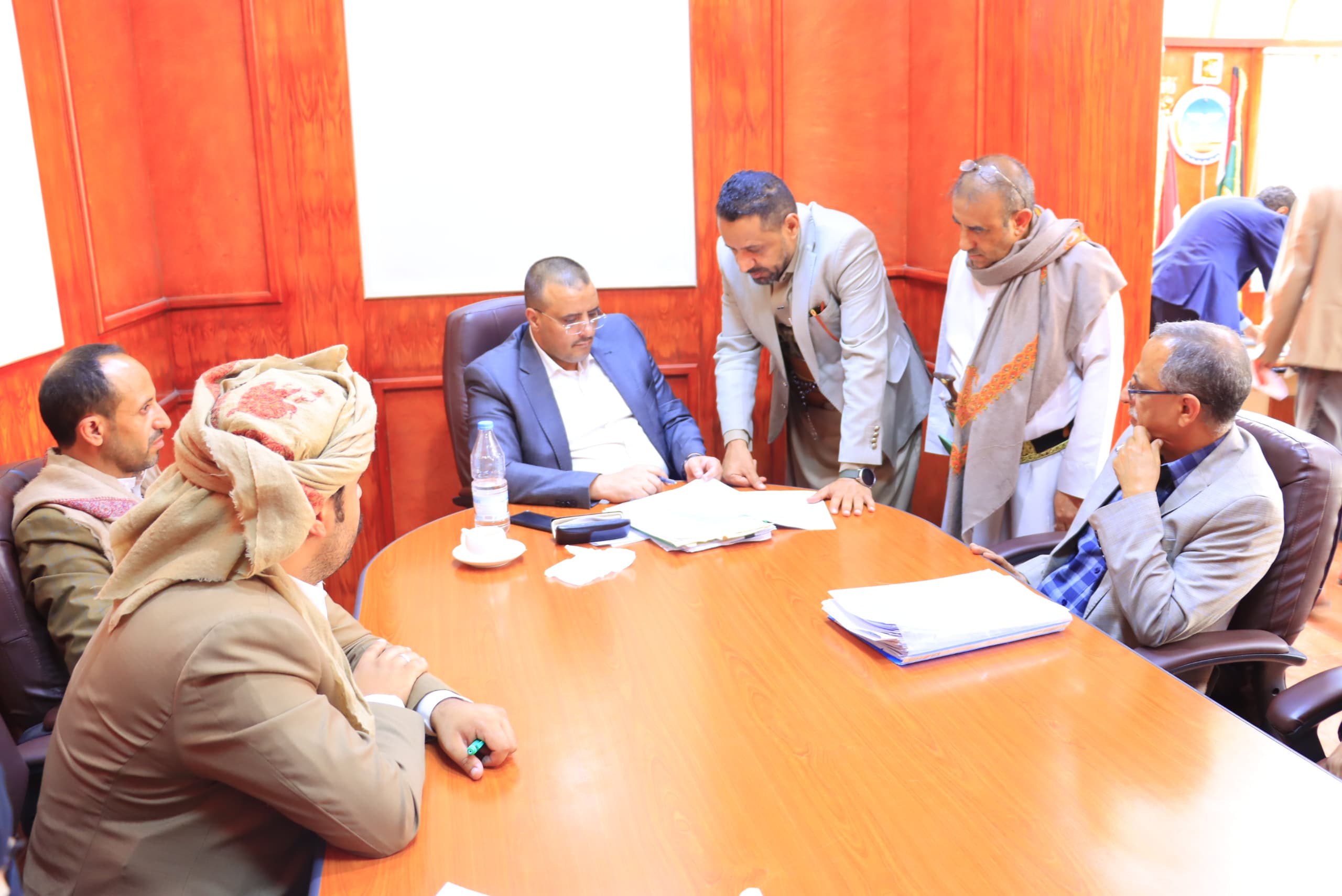 المدير العام لهيئة المواصفات والمقاييس يلتقي المواطنين في اليوم المفتوح ويحث التجار على التسجيل في البوابة الالكترونية 